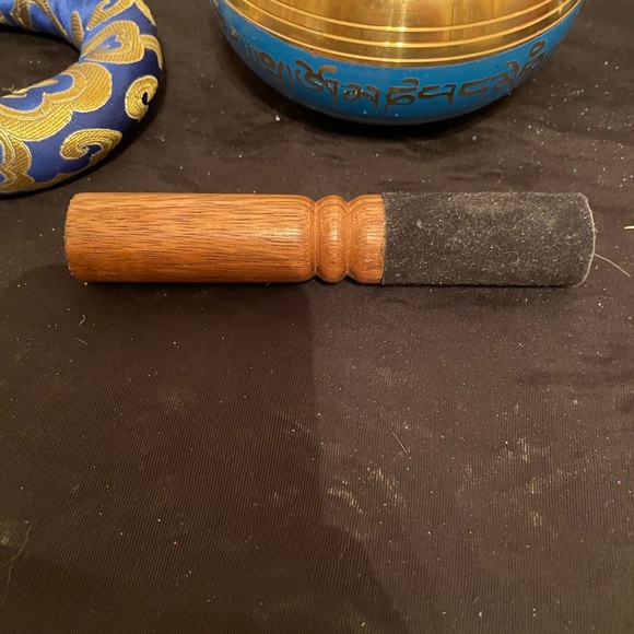 Singing Bowl Set Royal Blue & Gold - Picture 6 of 8